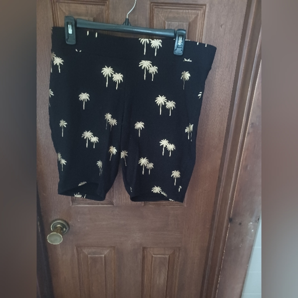 Black and Palm Tree Shorts